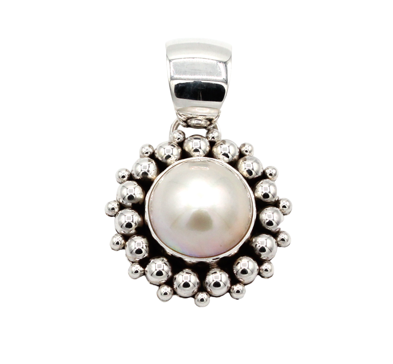Mabe Pearl Round Pendant-Jewelry-Artie Yellowhorse-Sorrel Sky Gallery