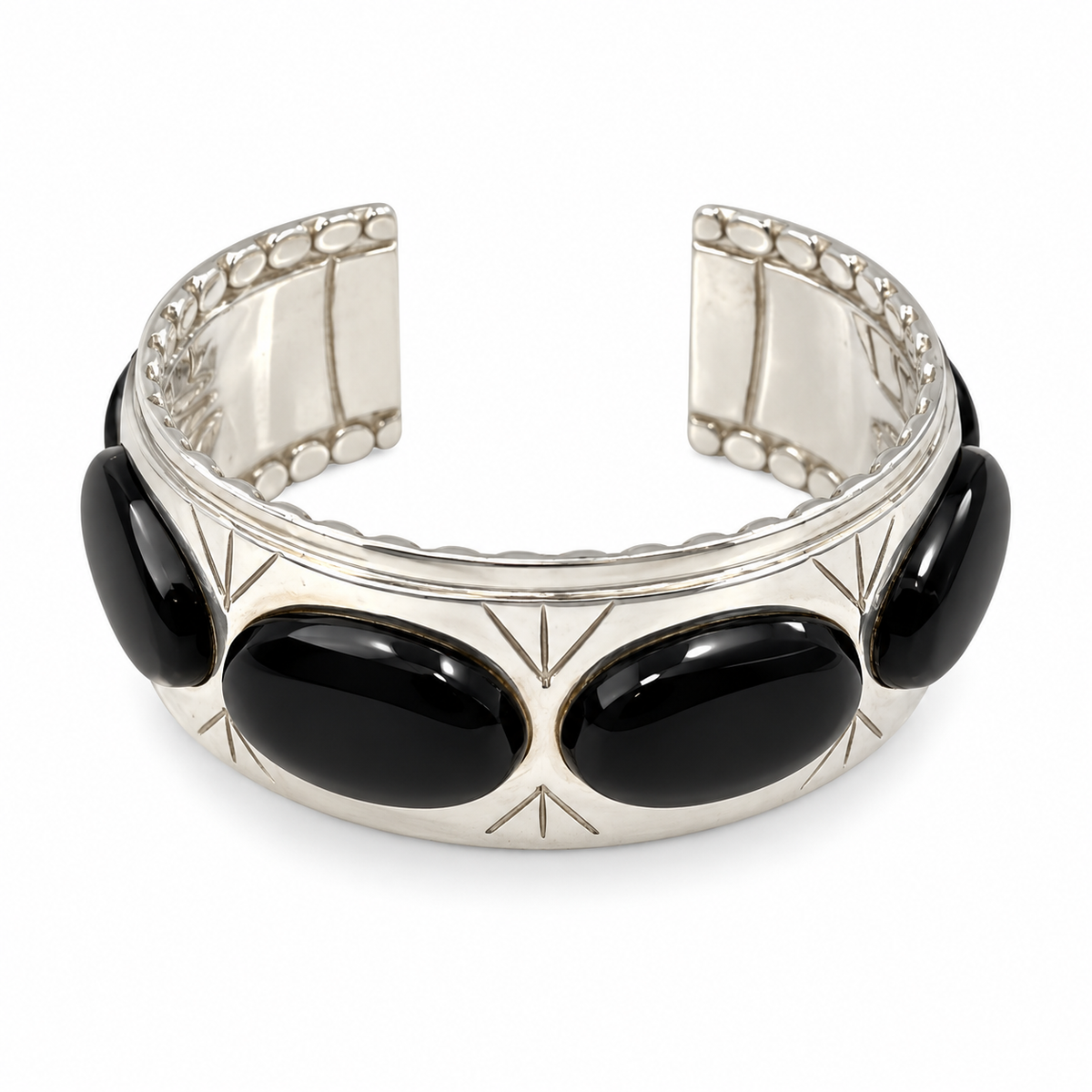 Six Ovals Cuff Bracelet (Onyx)
