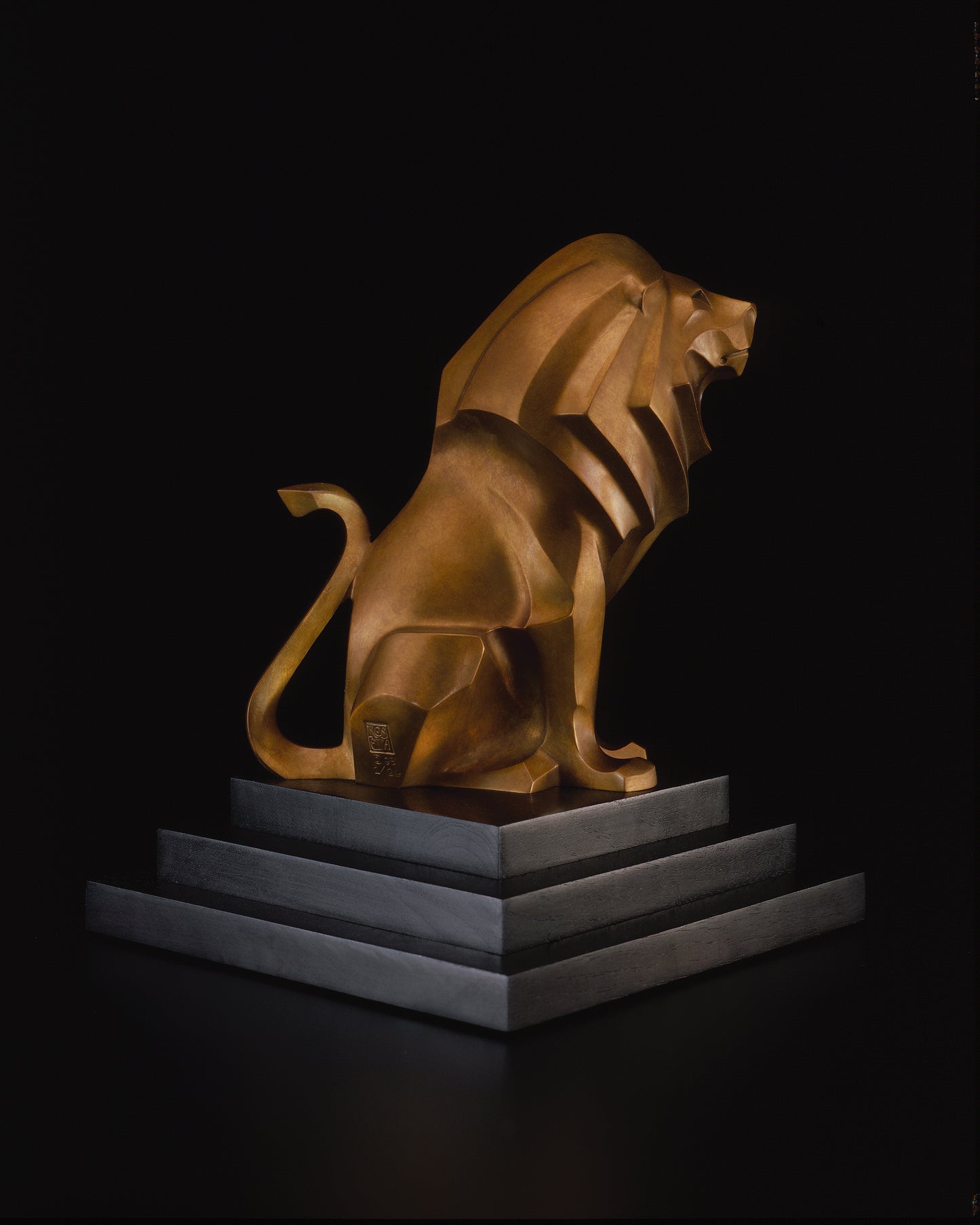 Guardian-Sculpture-Rosetta-Sorrel Sky Gallery