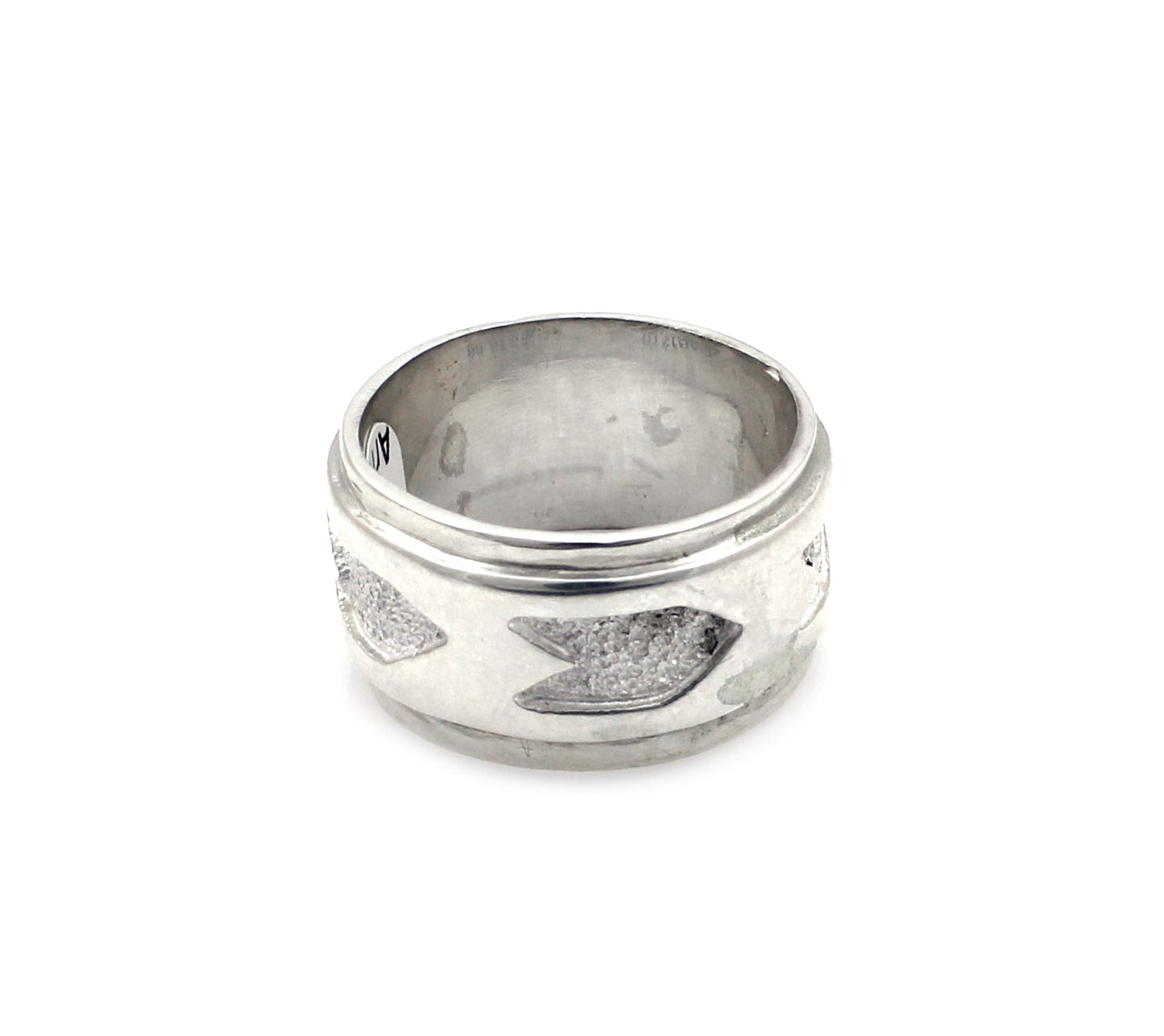 Arrow Track Ring