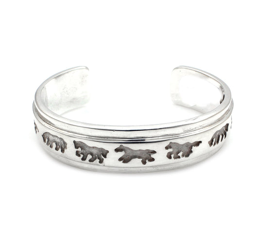 Recessed Narrow Horse Bracelet