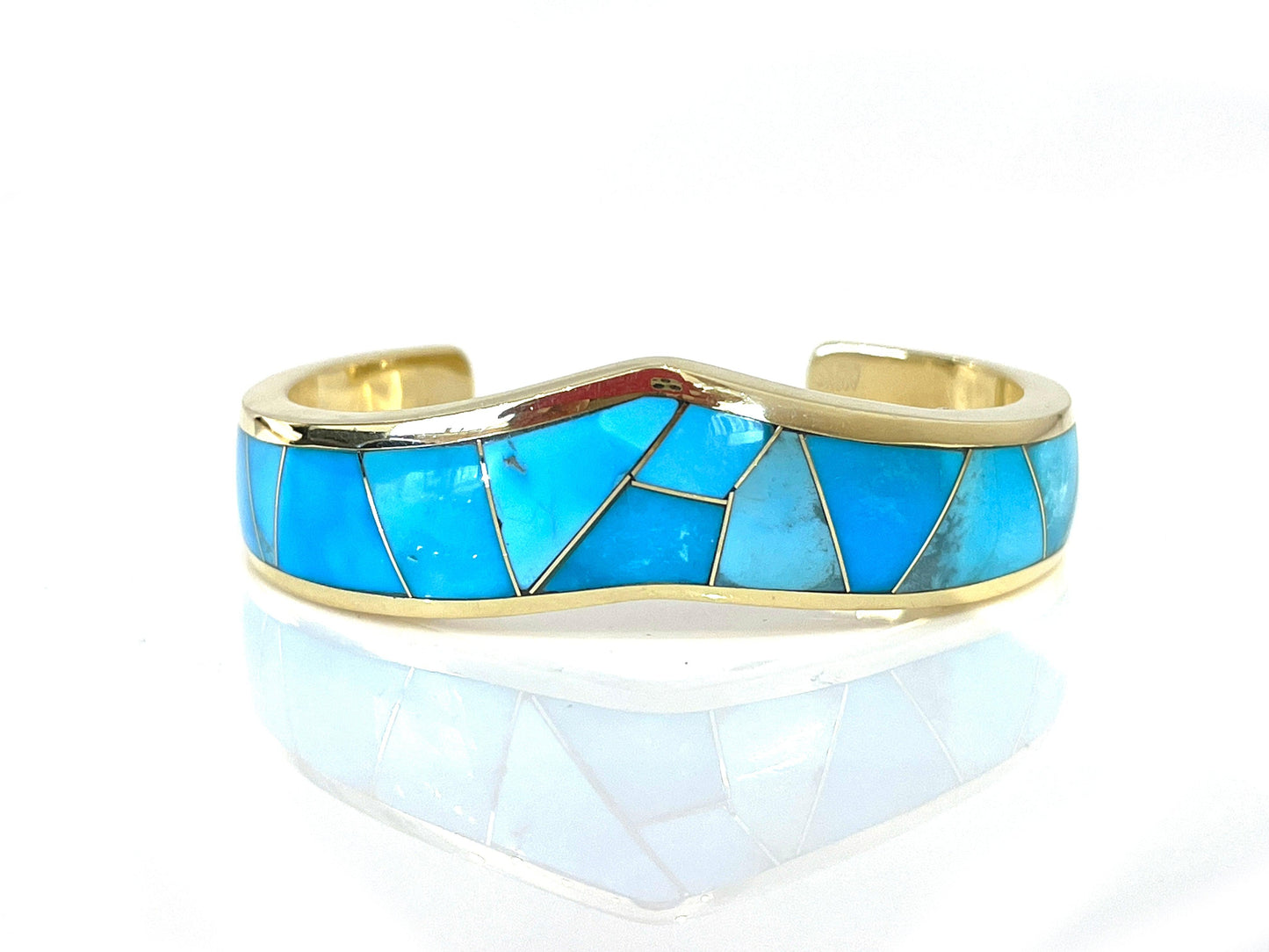 Single ‘V’ Top Inlay Bracelet