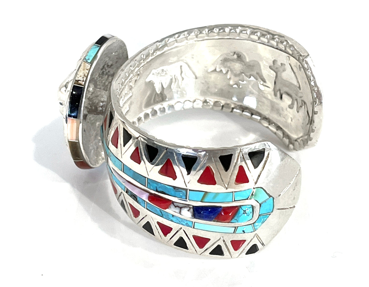 Skull On Round Cuff Bracelet