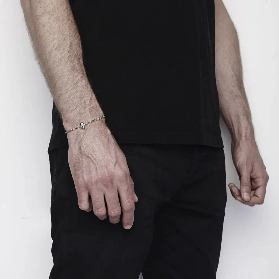 Skull Anchor Bracelet / Black or Silver