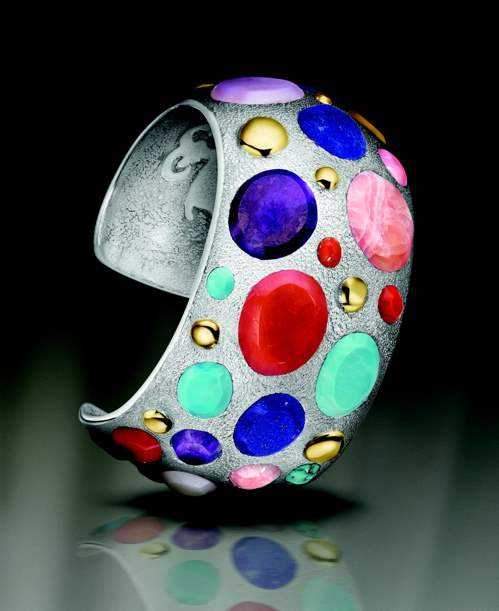 Multi Size Circle Bracelet