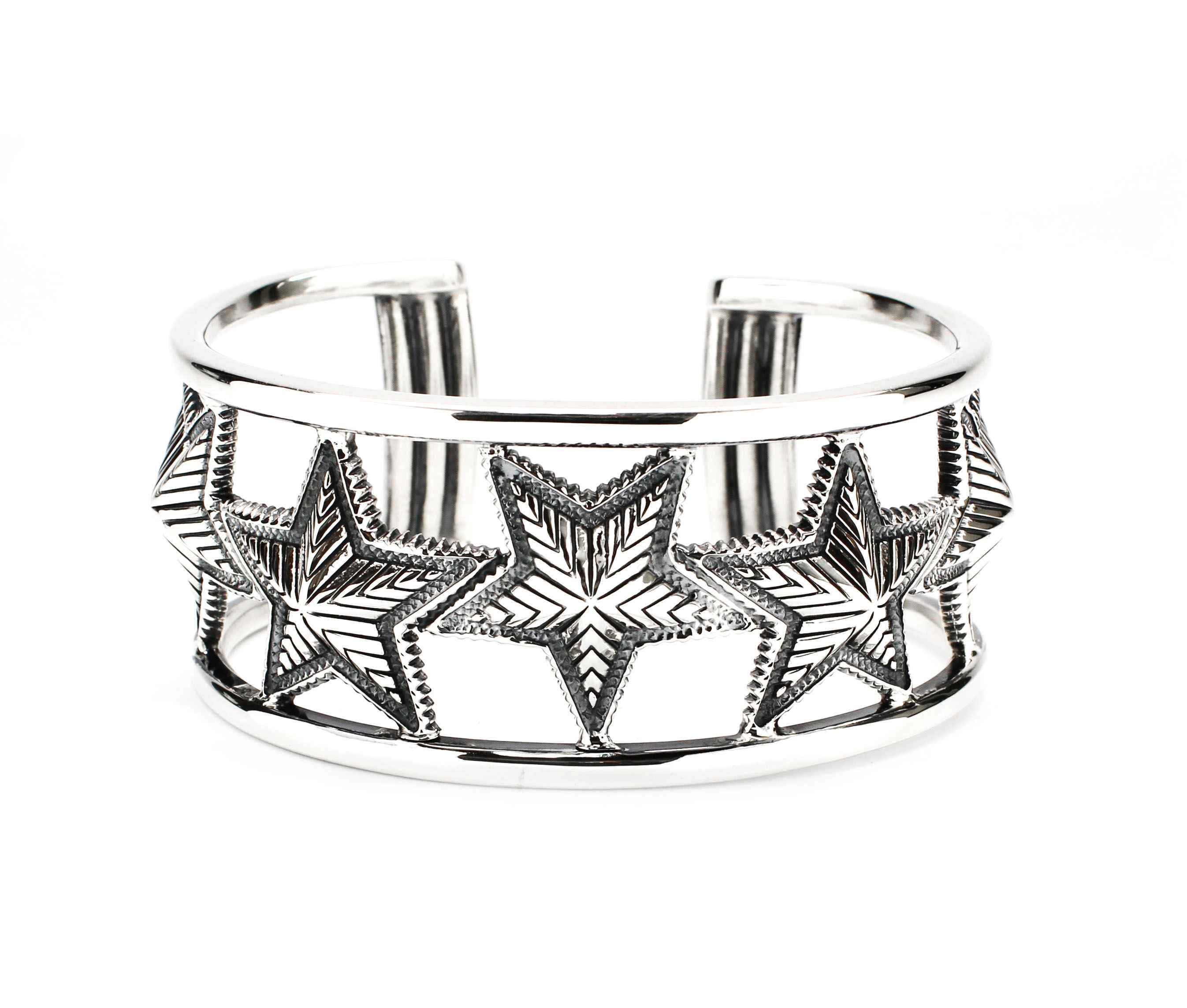 Cut Out Opposing Depp Star Bracelet – Sorrel Sky Gallery