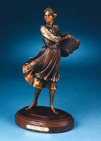George Lundeen-Sorrel Sky Gallery-Sculpture-Prairie Flowers
