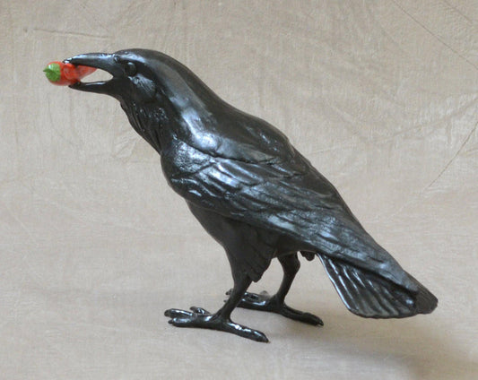 Small Raven VIII (red chili)