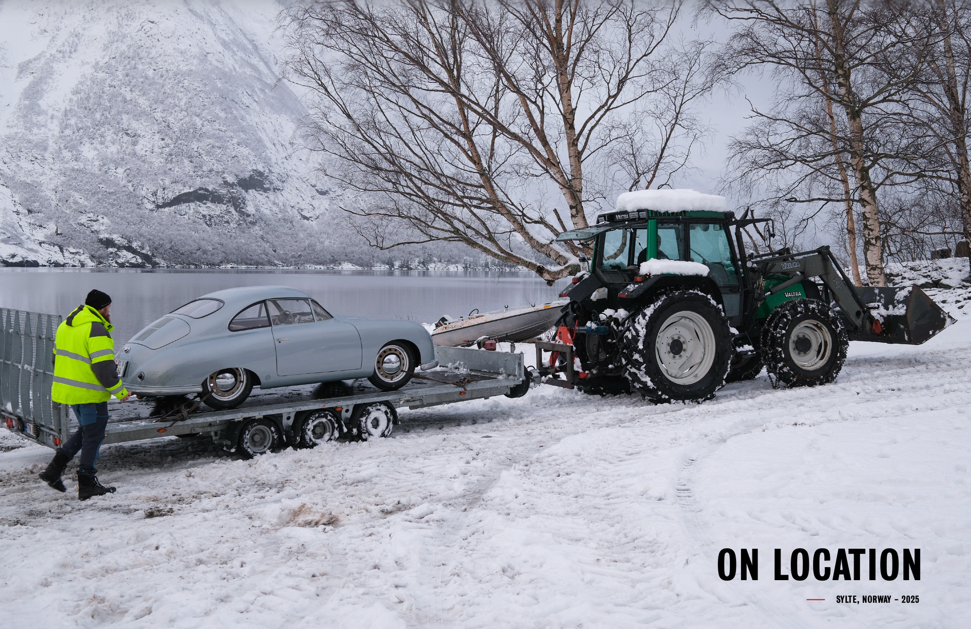 DON’T PAY THE FERRYMAN (Colour)-Photographic Print-David Yarrow-Sorrel Sky Gallery