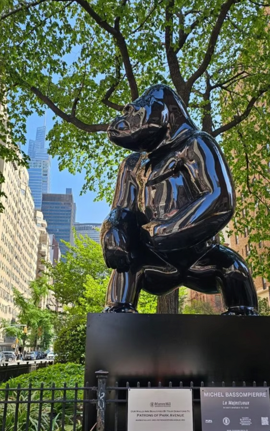 Majestic (Monumental Gorilla) | 294 Le Majestueux-Sculpture-Michel Bassompierre-Sorrel Sky Gallery