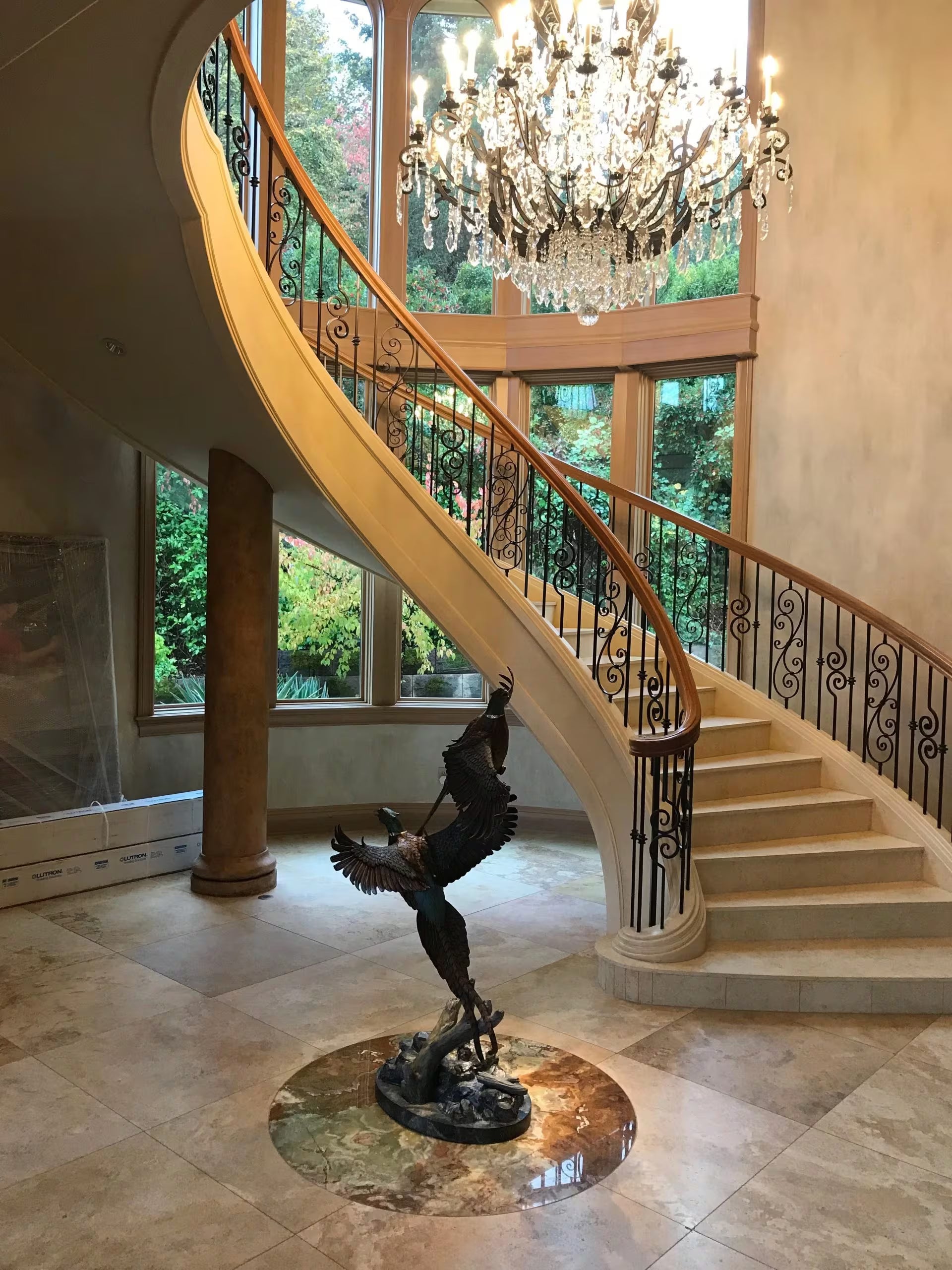 Royal Flush-Sculpture-Rip Caswell-Sorrel Sky Gallery