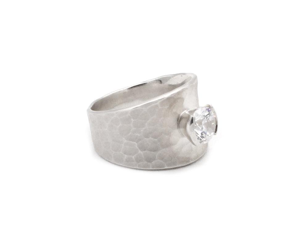 13mm Tapered Vale Ring-Jewelry-Toby Pomeroy-Sorrel Sky Gallery