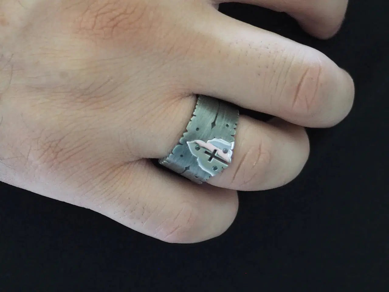 Sacred Heart Ring / Black Diamonds - Oxidized Silver