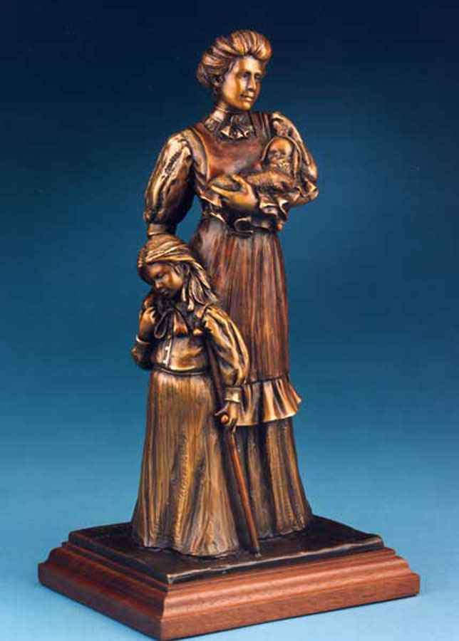 George Lundeen-Sorrel Sky Gallery-Sculpture-Tender Touch